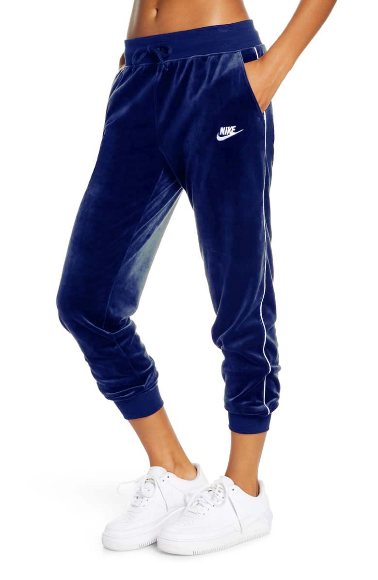 Nike Women's Sport Casual Velour Pants 